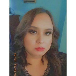 Meet your Posher, Delfina